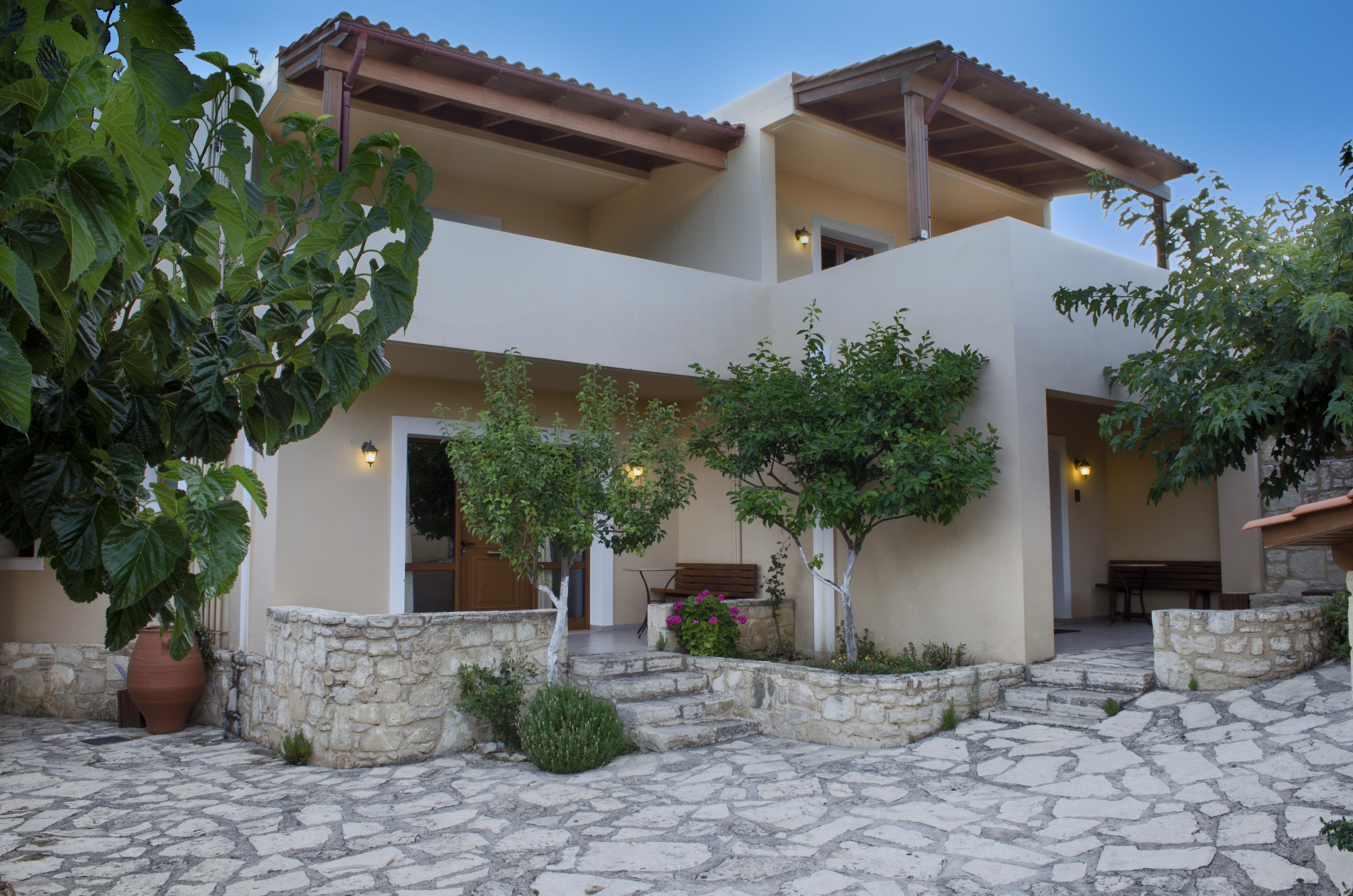 Earino Kato Asites Exterior foto