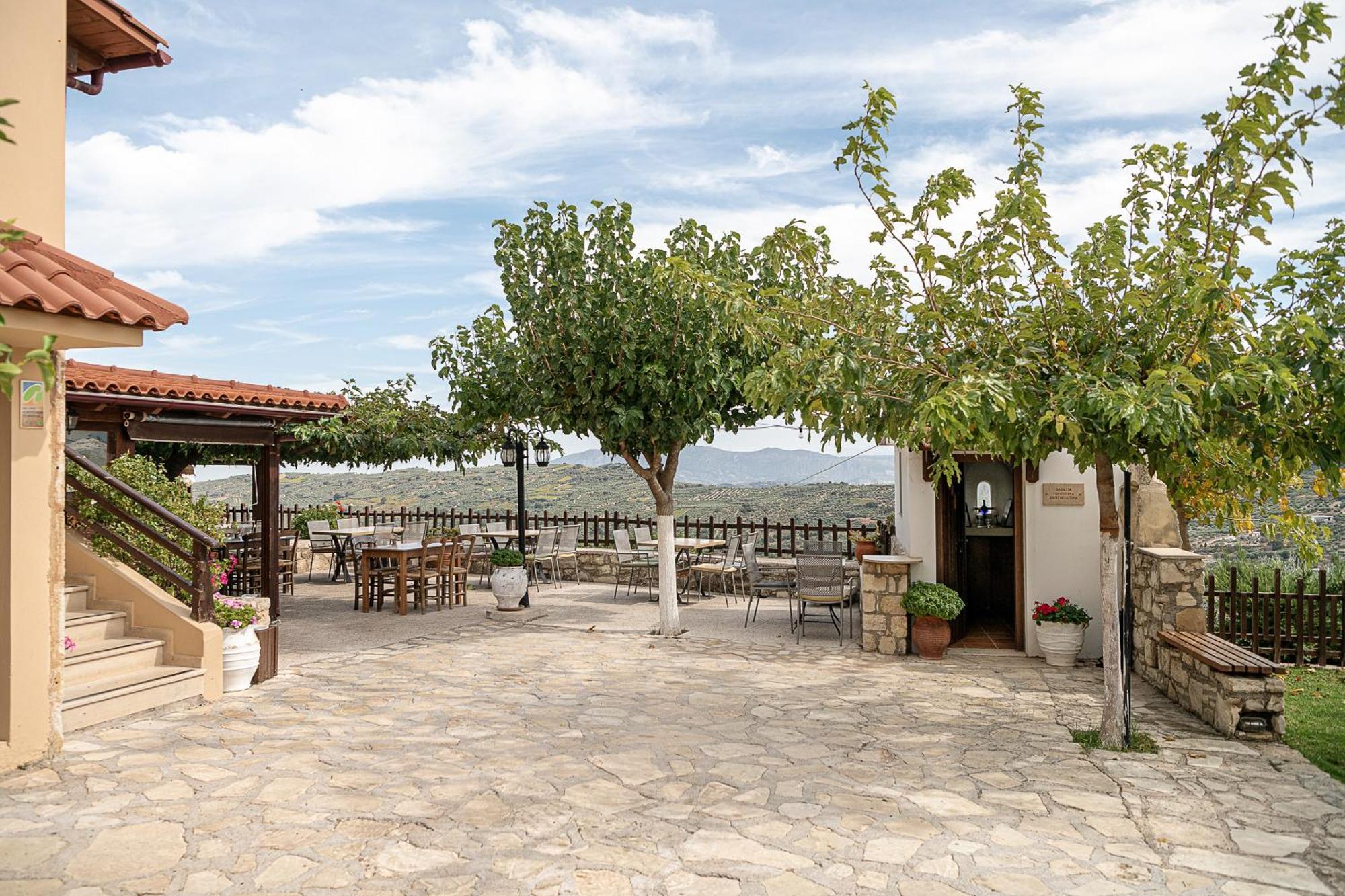 Earino Kato Asites Exterior foto