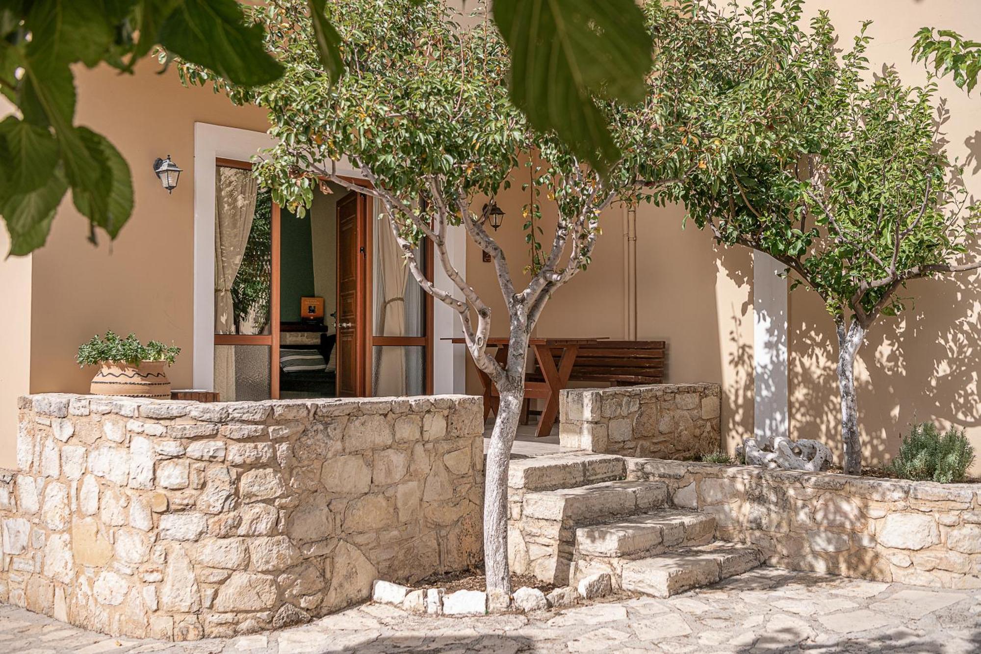 Earino Kato Asites Exterior foto